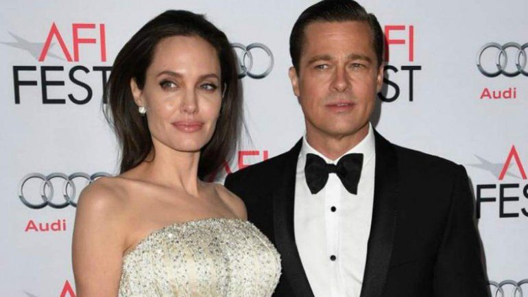 Jolie y Pitt arreglaron que él visitará a los niños supervisado por un terapeuta.