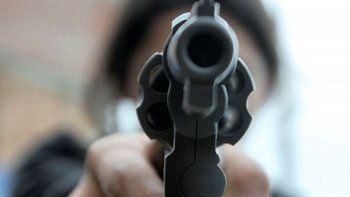 hablo la pistolera estafada: tire, pero nunca les apunte hablo la pistolera estafada: tire, pero nunca les apunte