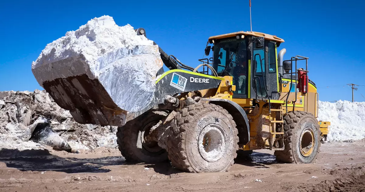 Los expertos de Chile advierten: antes de 2035 Argentina se habrá adelantado y el “oro blanco” chileno habrá perdido su brillo global. Los expertos de Chile advierten: antes de 2035 Argentina se habrá adelantado y el “oro blanco” chileno habrá perdido su brillo global.