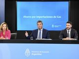 Massa anunció un ahorro de más de US$ 2.100 millones de ahorro en importación de GNL. Foto: Télam.