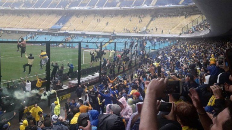 Superfinal reprogramada, ¿qué tienen que hacer los hinchas que entraron a La Bombonera?