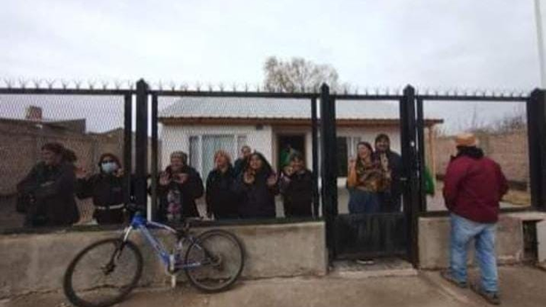 Denuncias cruzadas por la posesión de un local de ATE en Senillosa