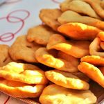 Baja la temperatura o aparece la lluvia, siempre es una buena excusa hacer torta fritas. | LM Neuquen Baja la temperatura o aparece la lluvia, siempre es una buena excusa hacer torta fritas.