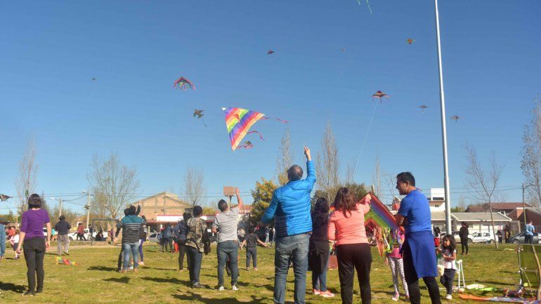 El muy buen tiempo acompañó la jornada. Hubo presencia de funcionarios provinciales y municipales.
