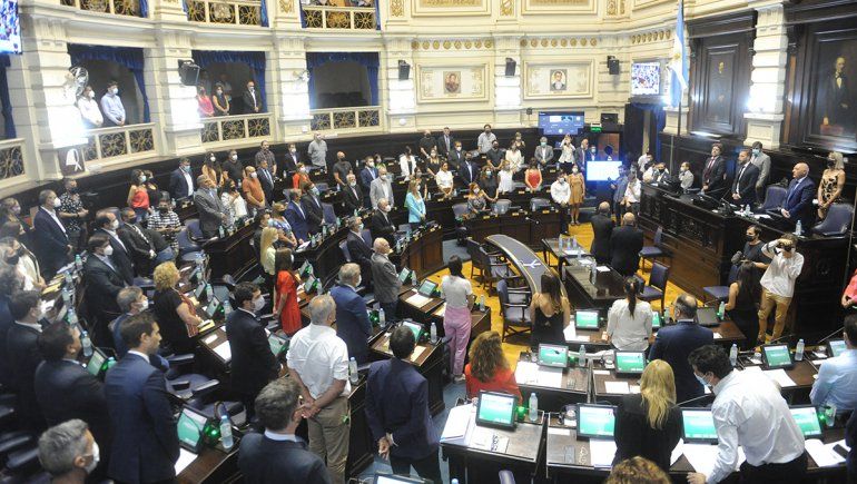 Se aprobó proyecto que avala reelección de intendentes y Macri salió al cruce