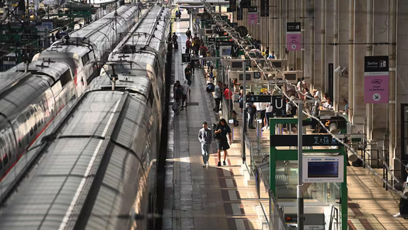 La red ferroviaria de Francia fue vandalizada a horas del inicio de los Juegos Olímpicos / Foto AFP