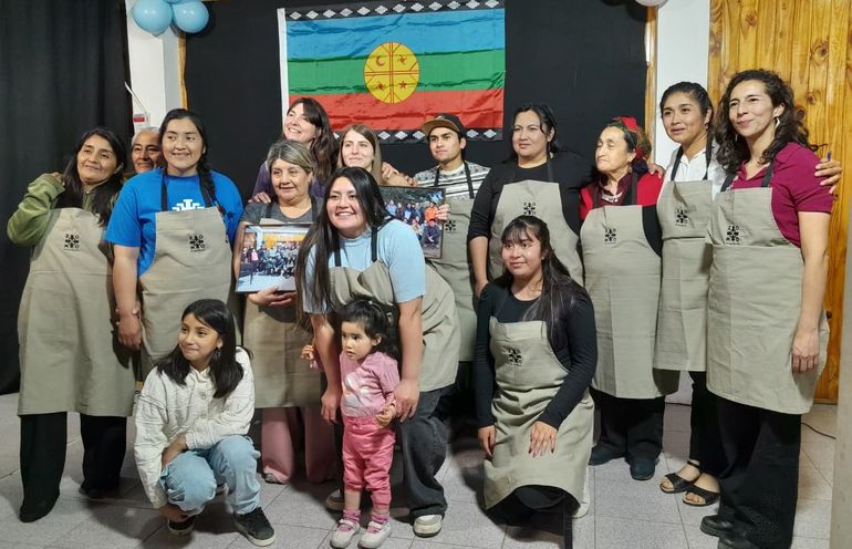 Zomo, la marca neuquina de cerámica mapuche creada con fondos de la ONU | LM Neuquen Zomo, la marca neuquina de cerámica mapuche creada con fondos de la ONU
