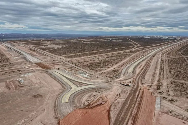 Los trabajos están a cargo de la unión transitoria de empresas CN Sapag S.A., Servipet S.A. y RJ Ingeniería S.A. Foto: Secretaría de Prensa y Comunicación Los trabajos están a cargo de la unión transitoria de empresas CN Sapag S.A., Servipet S.A. y RJ Ingeniería S.A. Foto: Secretaría de Prensa y Comunicación