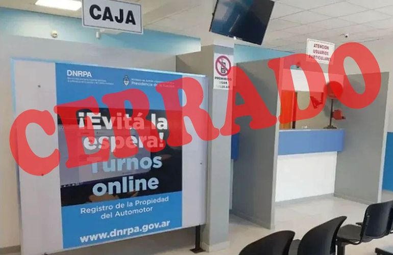El Gobierno explicó que el objetivo del cierre de los Registros del Automotor es crear una ventanilla digital única nacional, que facilitará tanto el alta de unidades cero kilómetro como la transferencia de automotores usados entre particulares. El Gobierno explicó que el objetivo del cierre de los Registros del Automotor es crear una ventanilla digital única nacional, que facilitará tanto el alta de unidades cero kilómetro como la transferencia de automotores usados entre particulares.