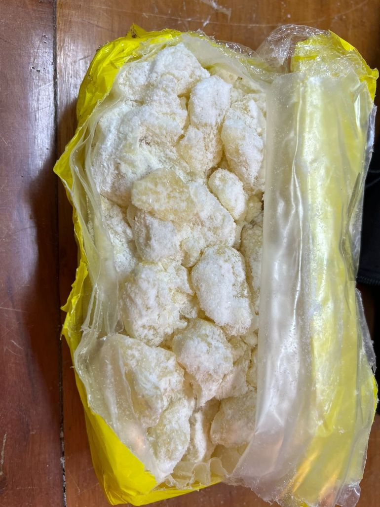 La droga hallada en los colectivos de larga distancia. La droga hallada en los colectivos de larga distancia.