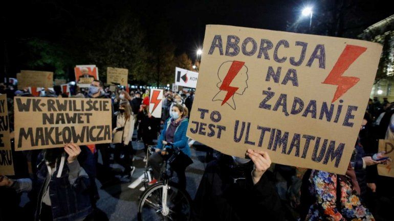 Prohibición del aborto en Polonia: se intensifican las protestas