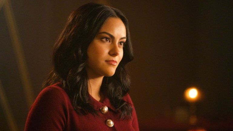 Camila Mendes interpreta a Verónica en Riverdale