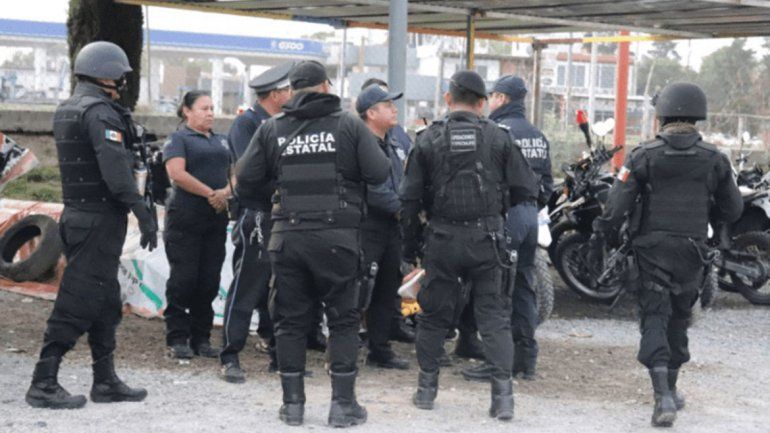 México: de 185 policías, 113 eran agentes truchos