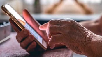 Las autoridades recomendaron no brindar datos personales por teléfono y denunciar cualquier intento sospechoso.