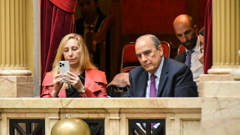 Karina Milei y Guillermo Francos.