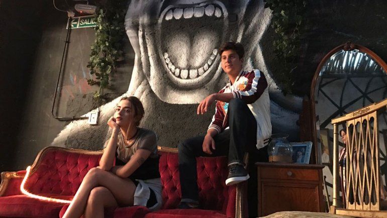 Inicio. Santi y Zoe se conocieron a través de las redes en el 2016.&nbsp; A las dos semanas estaban tocando en un escenario.&nbsp;