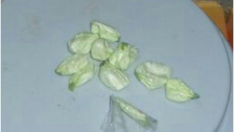 El huevito Kinder en cuyo interior estaban las 10 dosis de cocaína.