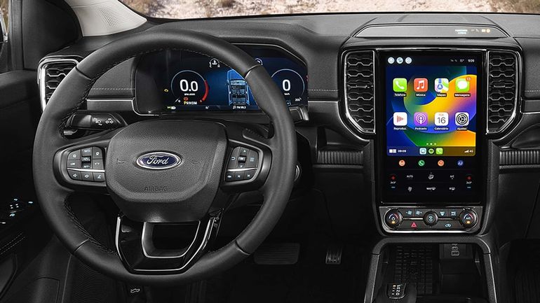 Así luce el tablero y el sistema multimedia de la Ford Ranger que se vende en Argentina. Así luce el tablero y el sistema multimedia de la Ford Ranger que se vende en Argentina.