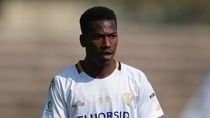 un jugador de la serie a de italia esta grave tras ahogarse en una pileta
