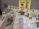 Los narcos estaban bajo sospecha por el manejo de puntos de venta de drogas pero se vieron favorecidos por la ausencia de pruebas incriminantes.
