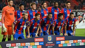 Los referentes de San Lorenzo se reunieron con el presidente Marcelo Moretti en el medio de una crisis institucional. Los referentes de San Lorenzo se reunieron con el presidente Marcelo Moretti en el medio de una crisis institucional.