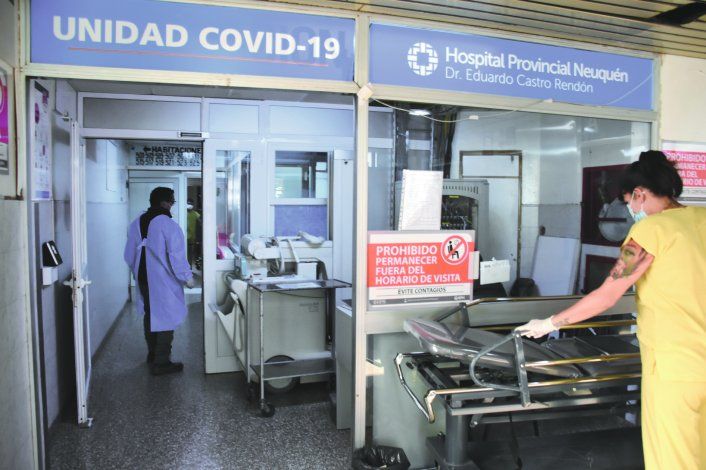 La ocupación de las camas de terapia intensiva está al 70%.