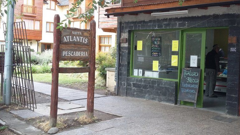 Robaron 100 mil pesos de una pescadería en San Martín