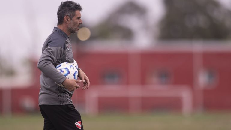 Julio Vaccari ya está planeando su Independiente para el 2025 Julio Vaccari ya está planeando su Independiente para el 2025