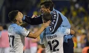 Racing lleva 7 triunfos al hilo.