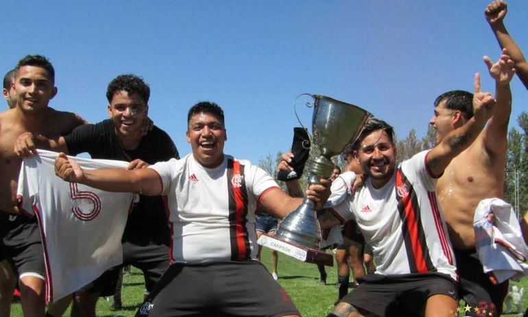 Este domingo habrá 11 equipos que se llevarán el trofeo de los campeones. Este domingo habrá 11 equipos que se llevarán el trofeo de los campeones.