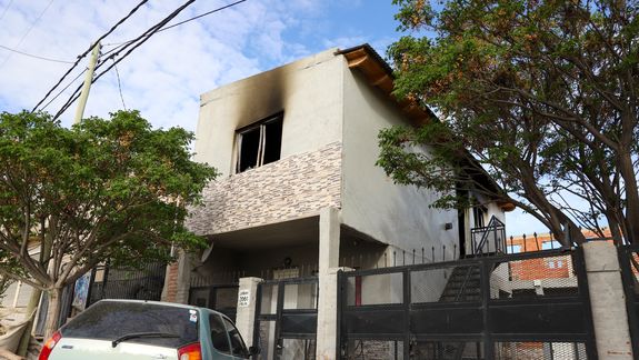 Dramático incendio en barrio Melipal dejó a una familia con lo puesto
