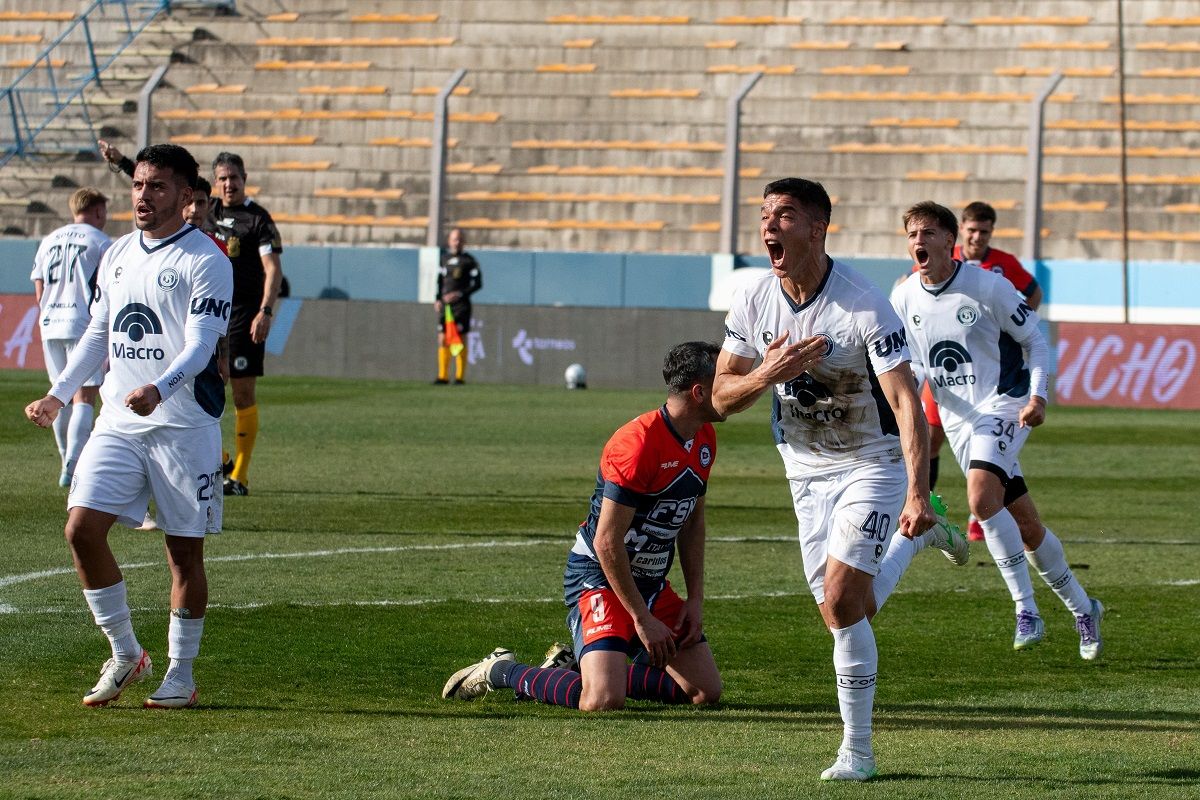 Con los cipoleños Amarfil y Centurión