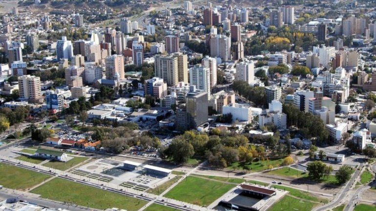El tiempo en Neuquén: domingo de nubosidad variable