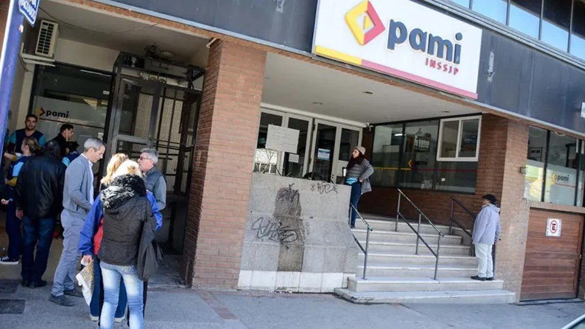 PAMI deja sin cobertura de oftalmólogos a 80 mil jubilados
