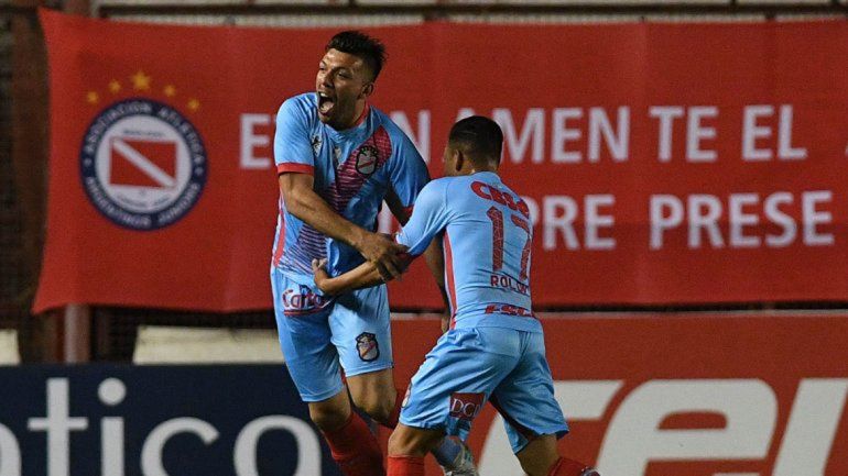 Talleres (RE) goleó, es campeón del Clausura y ahora sueña con la