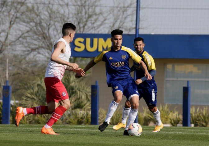 Boca se probó ante el Bicho y miró de reojo a Batallini