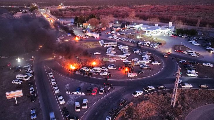 La prórroga de concesión el bloque Medanito preocupa en la Cuenca Neuquina. La prórroga de concesión el bloque Medanito preocupa en la Cuenca Neuquina.