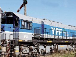 Flavia Royon destacó el rol que cumplirá el Tren Vaca Muerta para impulsar el desarrollo de la formación. Flavia Royon destacó el rol que cumplirá el Tren Vaca Muerta para impulsar el desarrollo de la formación.