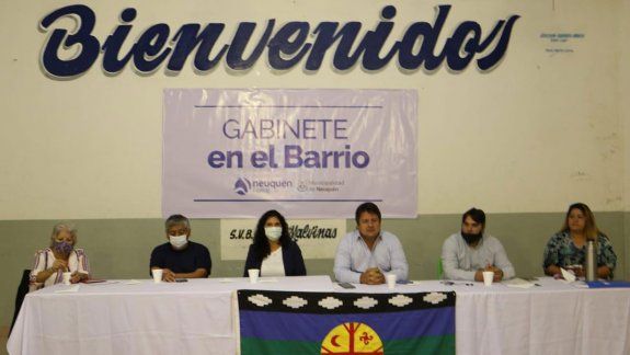 Gaido trasladó su gabinete a Islas Malvinas