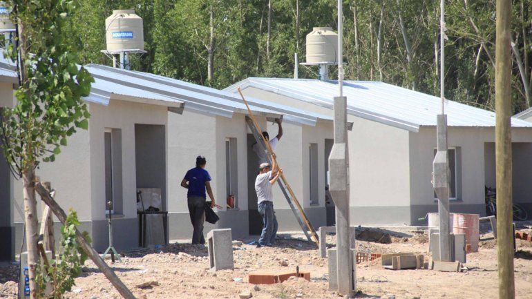 94 familias no pagan sus casas y podrían ser desajducadas