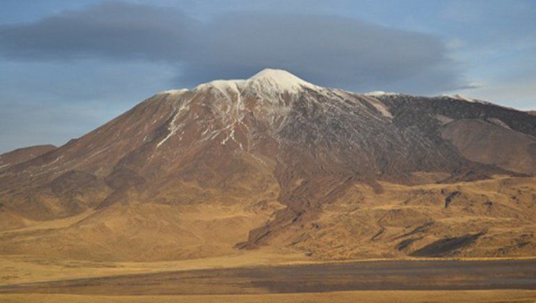 Buscan a un andinista neuquino perdido en el Parque El Tromen