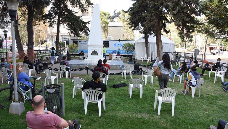 Neuquén: aumentan hisopados y positivos registrados por el DetectAR