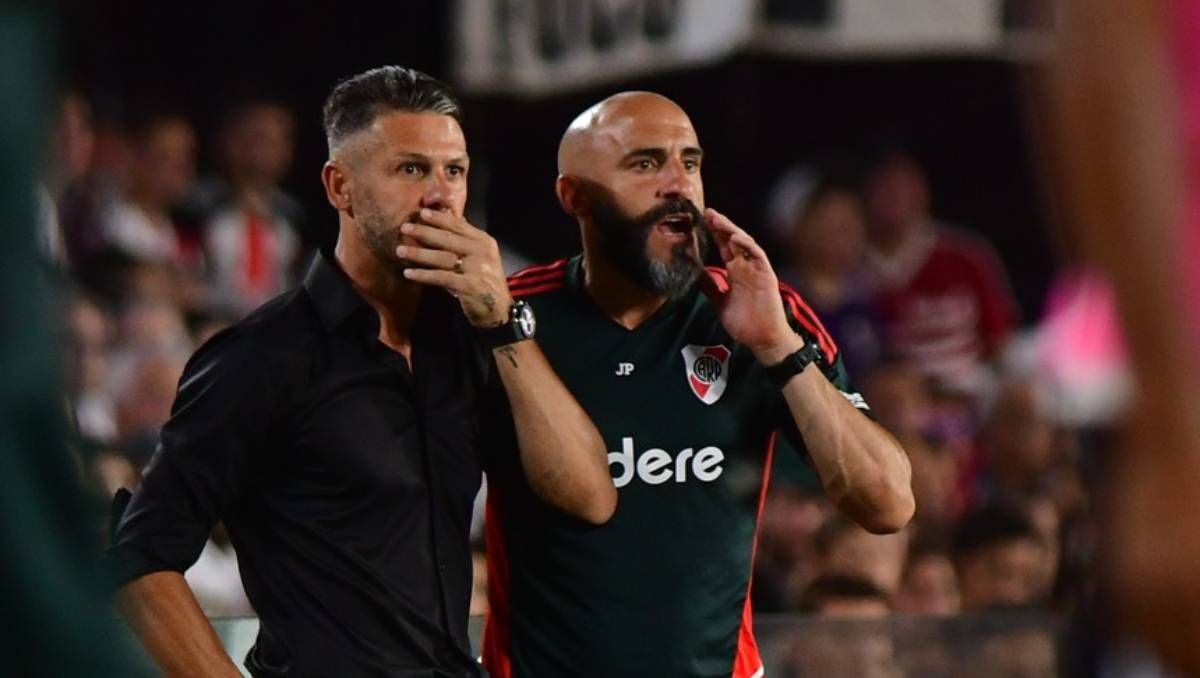 Javier Pinola contó cómo fue todo lo que se vivió en el vestuario de River entre Enzo Pérez y Demichelis