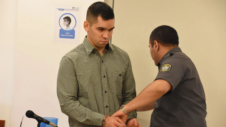 El ex policía Nicolás López baleó mortalmente a quemarropa a Diego Escobar. El ex policía Nicolás López baleó mortalmente a quemarropa a Diego Escobar.