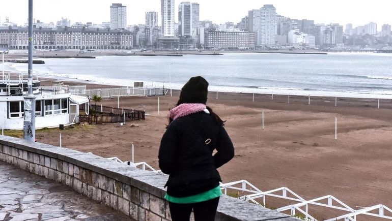 Caos en Mar del Plata:  sin calefacción, escuelas cerradas y comercios paralizados en el día más frío