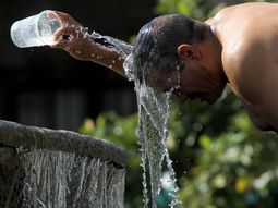 El Servicio Meteorológico Nacional actualizó sus advertencias por altas temperaturas para este viernes. El Servicio Meteorológico Nacional actualizó sus advertencias por altas temperaturas para este viernes.