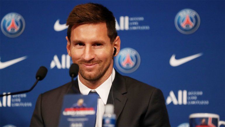 Messi cambió Barcelona por PSG.