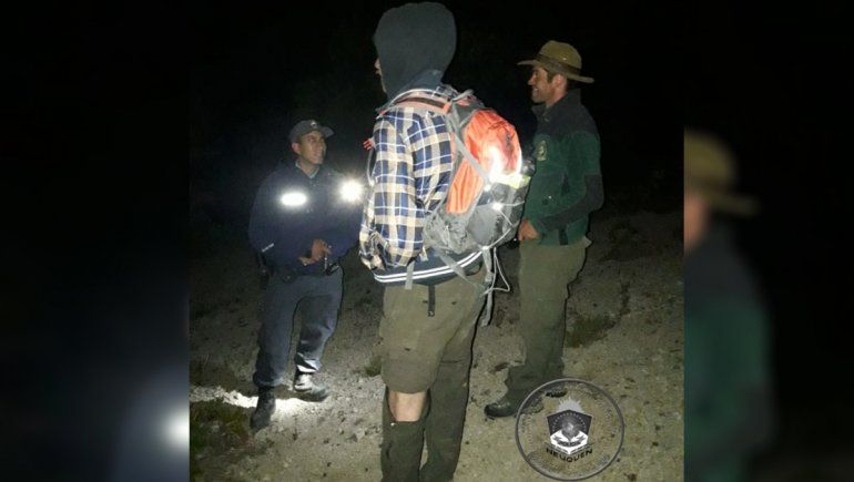 Rescataron a un joven que se perdió en unos senderos en Traful