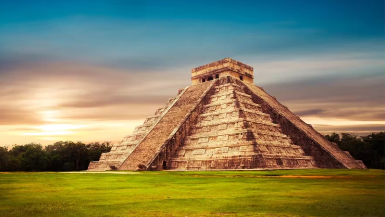 La Península de Yucatán, en México, revela tesoros de la historia maya. La Península de Yucatán, en México, revela tesoros de la historia maya.