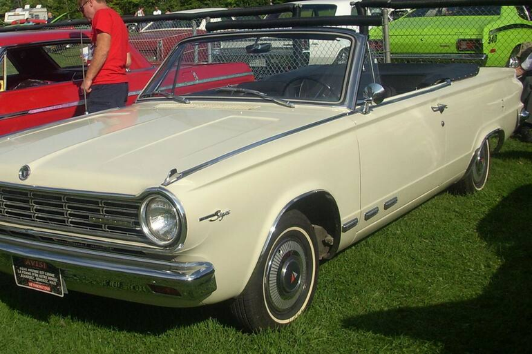 Referencia de un Valiant III descapotable. Todavía no se conoce el color del vehículo con el que se trasladará el próximo mandatario. Referencia de un Valiant III descapotable. Todavía no se conoce el color del vehículo con el que se trasladará el próximo mandatario.